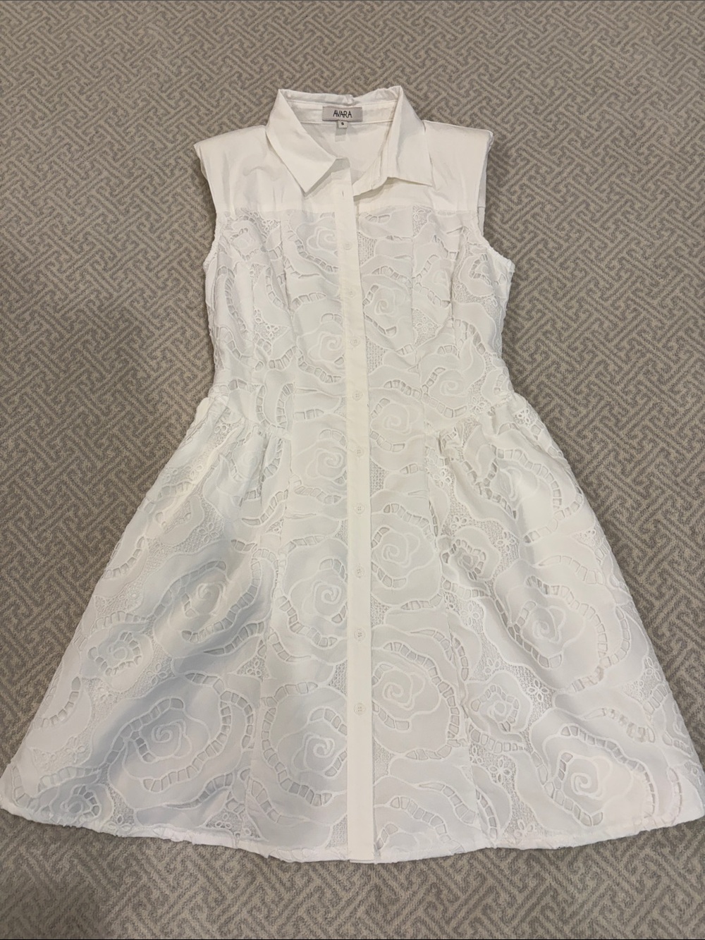 AVARA White Dress